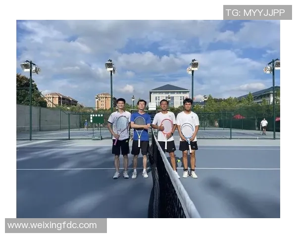 南京网球队比赛经验深度对比分析与提升策略探讨