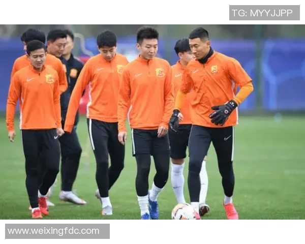 武汉篮球队心理素质强劲夺冠其他球队紧随其后展现潜力