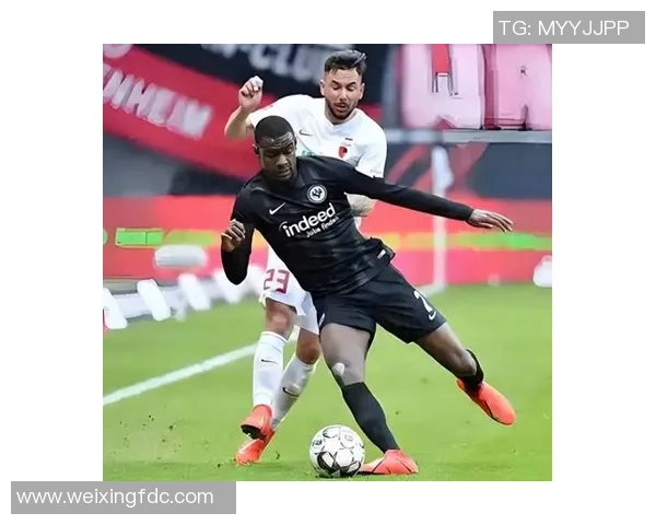 美国足球明星感染新冠病毒引发球迷担忧与媒体热议 美国足球明星感染新冠病毒引发球迷担忧与媒体热议